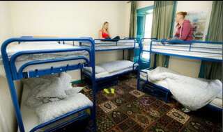 Хостелы Cashel Holiday Hostel Кашел Спальное место на двухъярусной кровати в 8-местном общем номере для женщин-1
